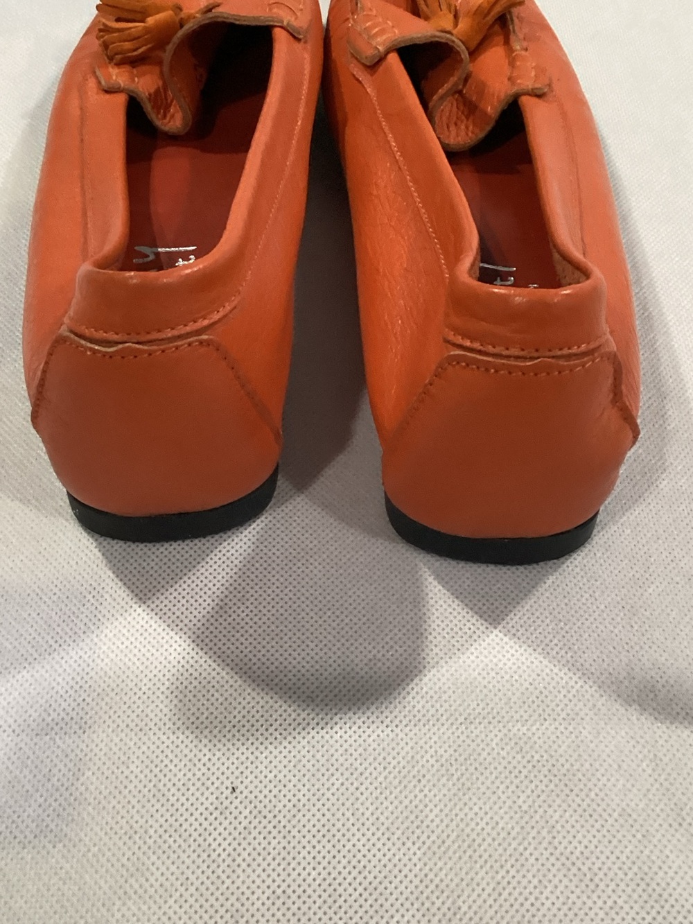 FS/NY Women’s Orange Leather Tassel Moccasins - Comfort made in Italy size 8 - Picture 3 of 4